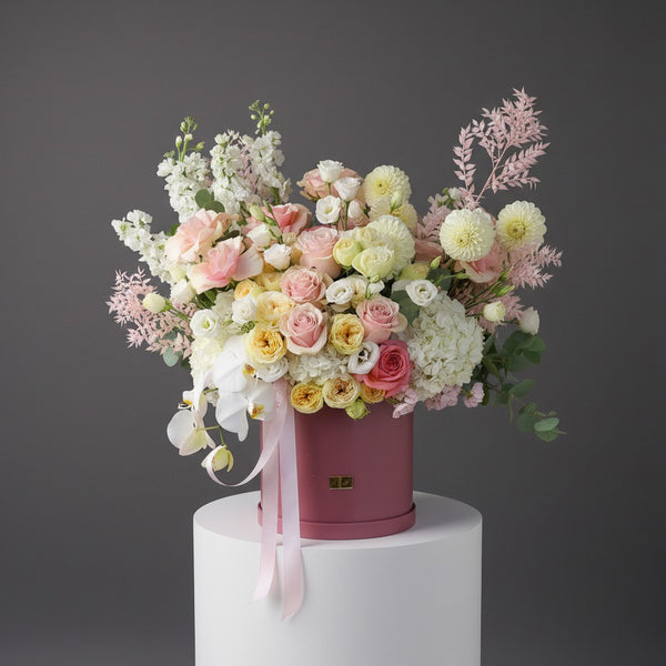 The Aquarel Garden Arrangement